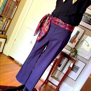 Rafaella Deep Navy Capris Size 6